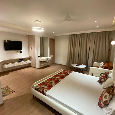 Hotel Banjara Bhopal Zewnętrze zdjęcie