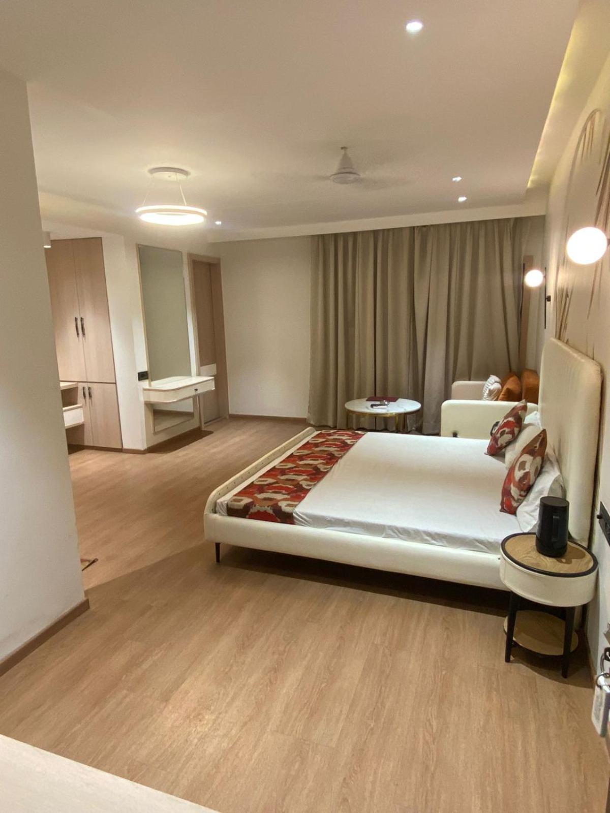 Hotel Banjara Bhopal Zewnętrze zdjęcie