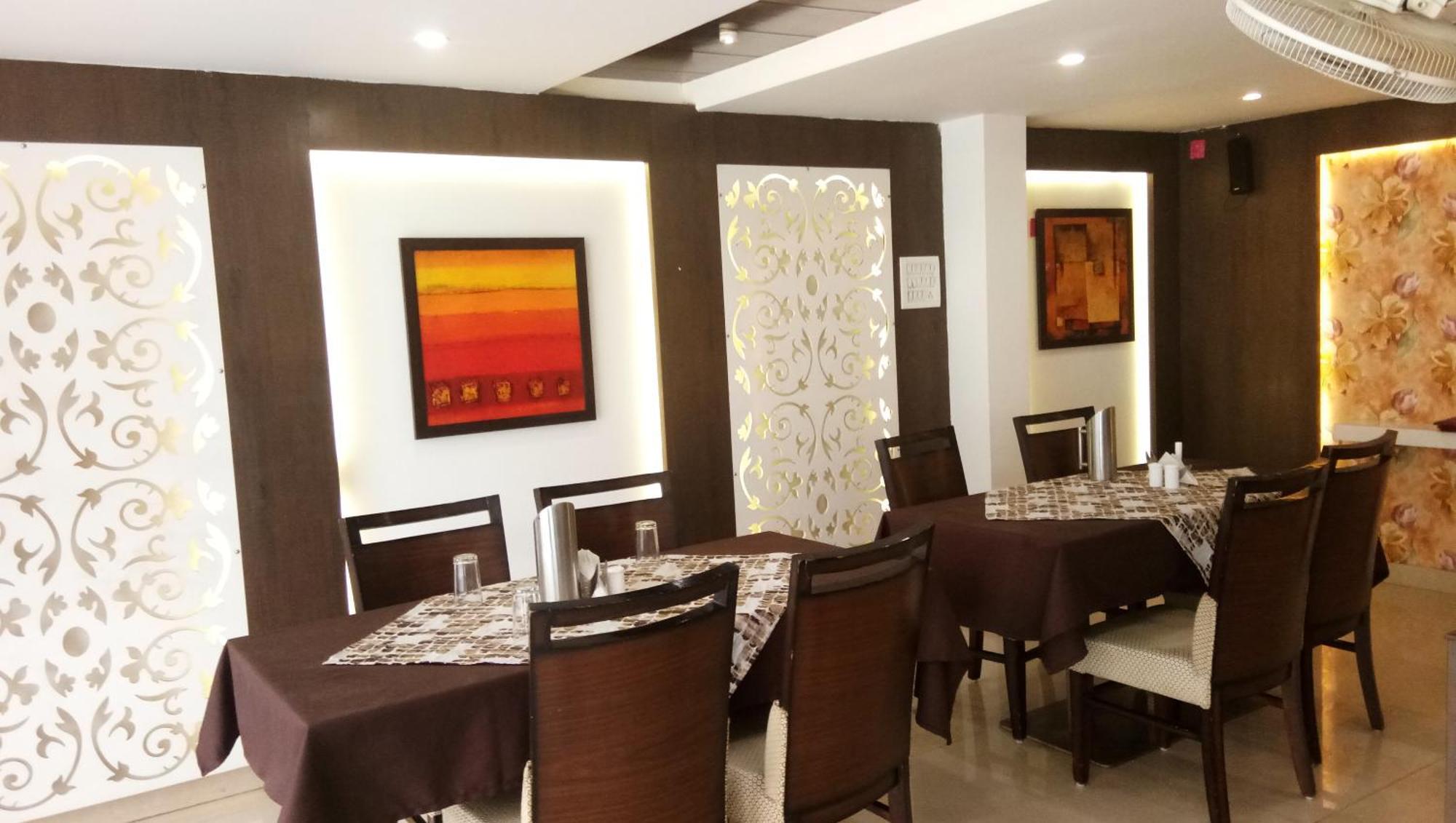 Hotel Banjara Bhopal Zewnętrze zdjęcie